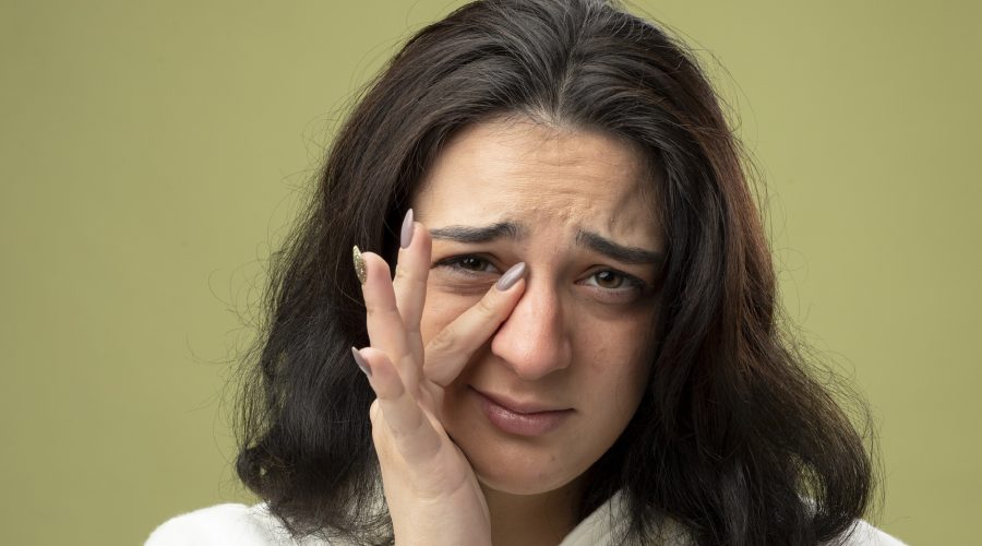 Gonfiore agli occhi: cause e rimedi