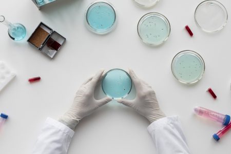 Resistenza Antimicrobica: un’emergenza sempre più grave