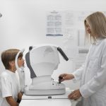 Refracción del fondo del ojo Desplazamiento y diagnóstico de miopía