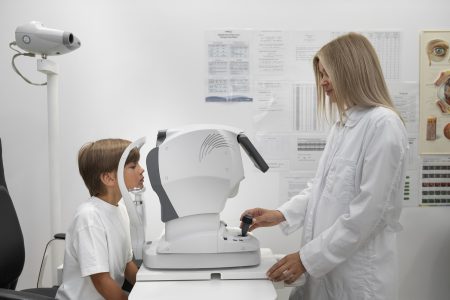 Fundus Refraction Offset and myopia diagnosis