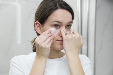 Epiteliopatia Oculare: Cause e Fattori di Rischio