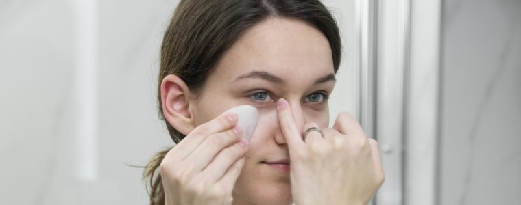 Epiteliopatia Oculare: Cause e Fattori di Rischio